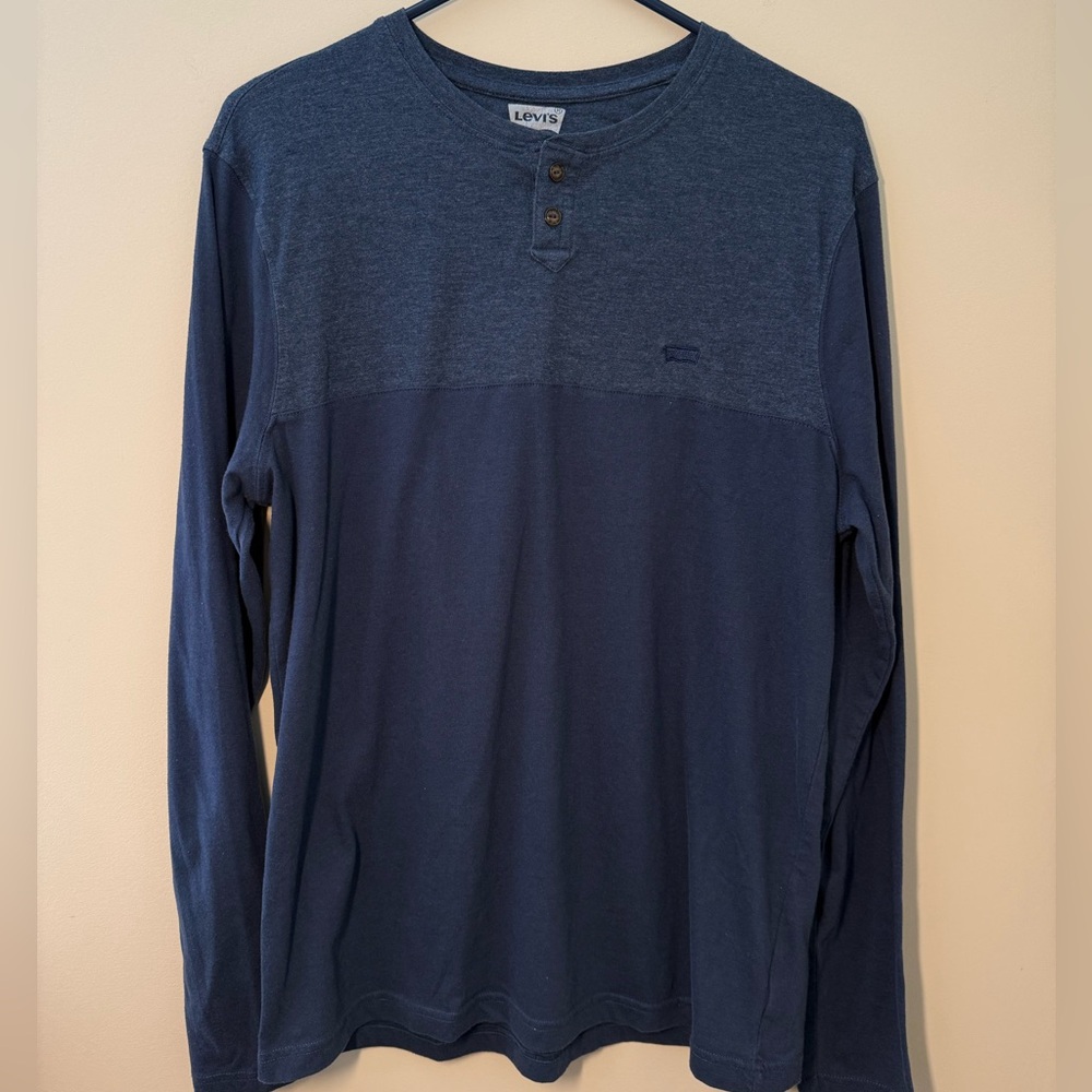 Levis Men's Navy two toned Henley Long Sleeve cotton poly Shirt medium